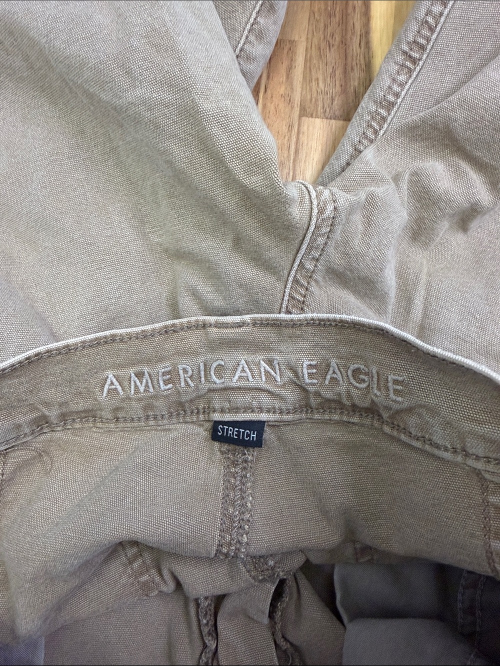 American Eagle High Rise Straight Khaki Cargo Pants - Picture 2 of 9